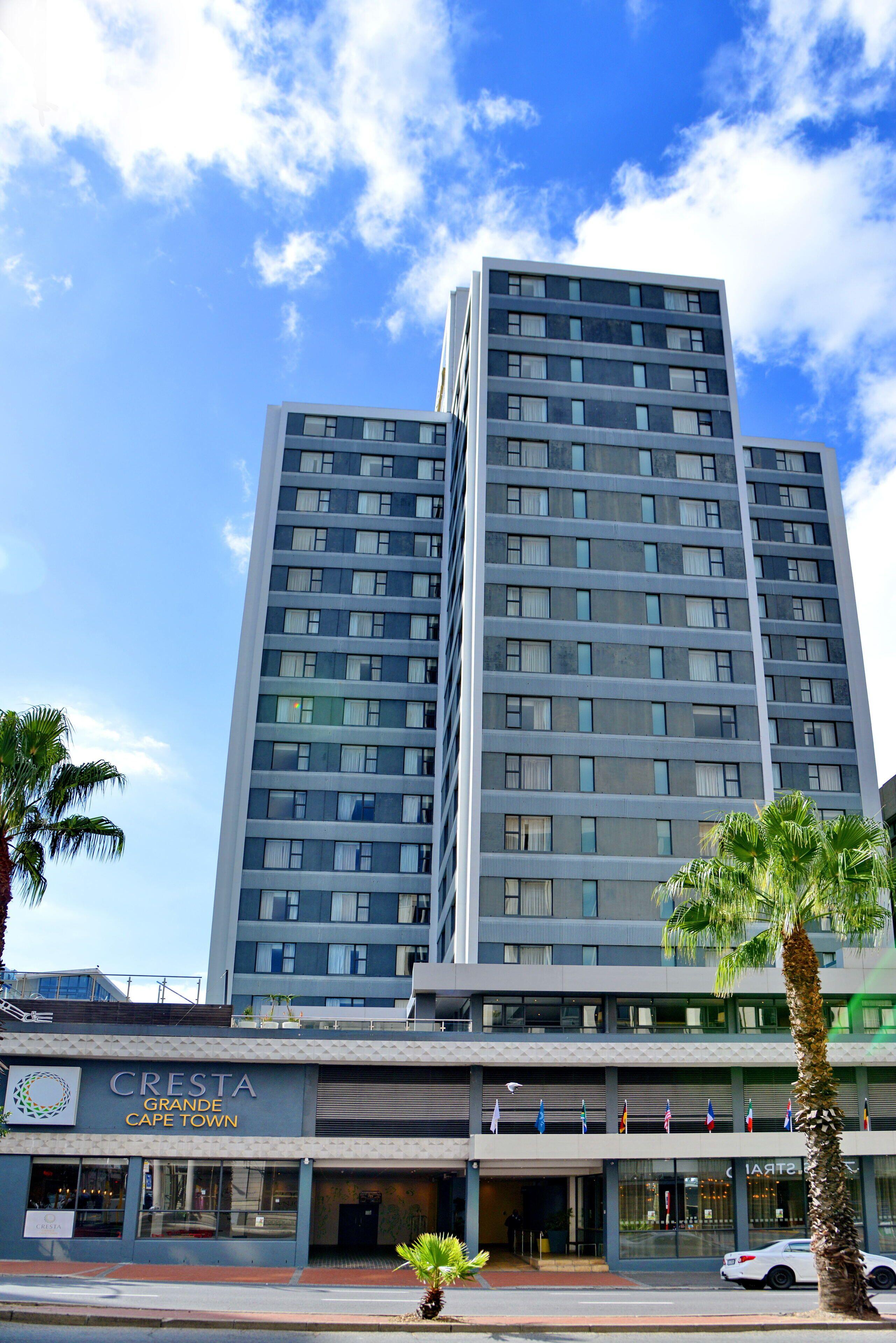 Holiday Cape Town (Hotel) 4⋆ ··· Western Cape ··· Great Deals from $166
